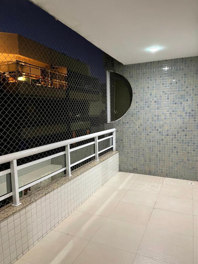 Apartamento com varanda e piscina Cabo Frio Exterior foto