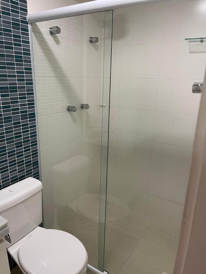 Apartamento com varanda e piscina Cabo Frio Exterior foto